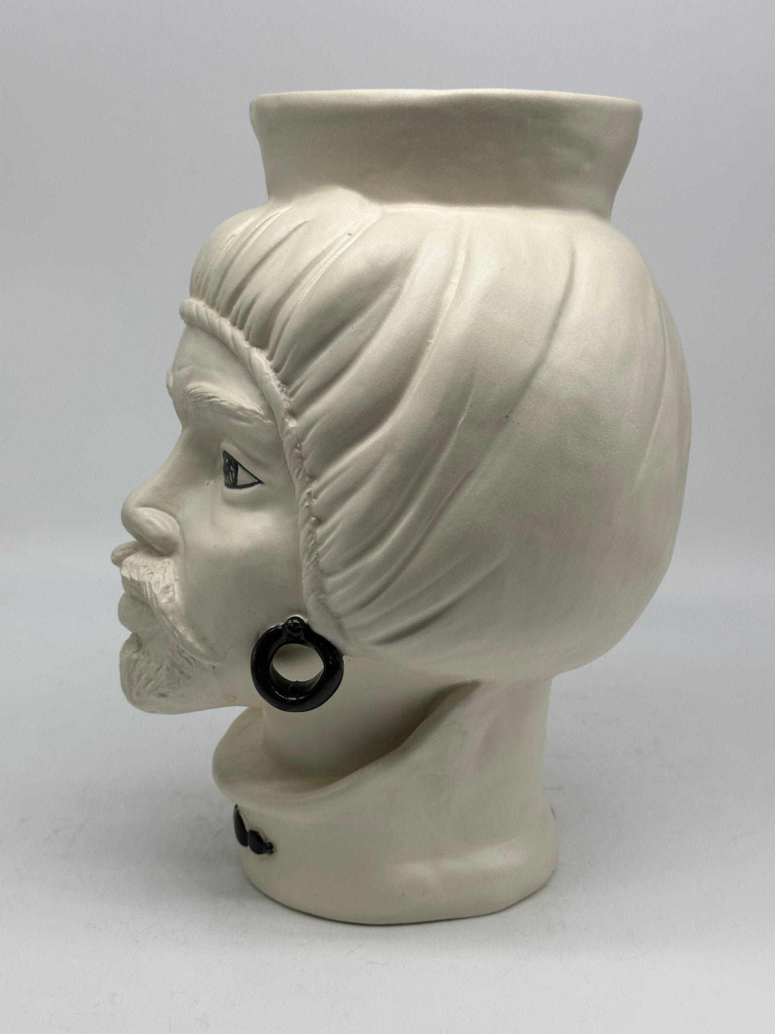 Teste di Moro Mediterraneo Ceramica Caltagirone cm H.29 L.22 Artigianale Bianco Opaco - DD CERAMICHE SICILIANE