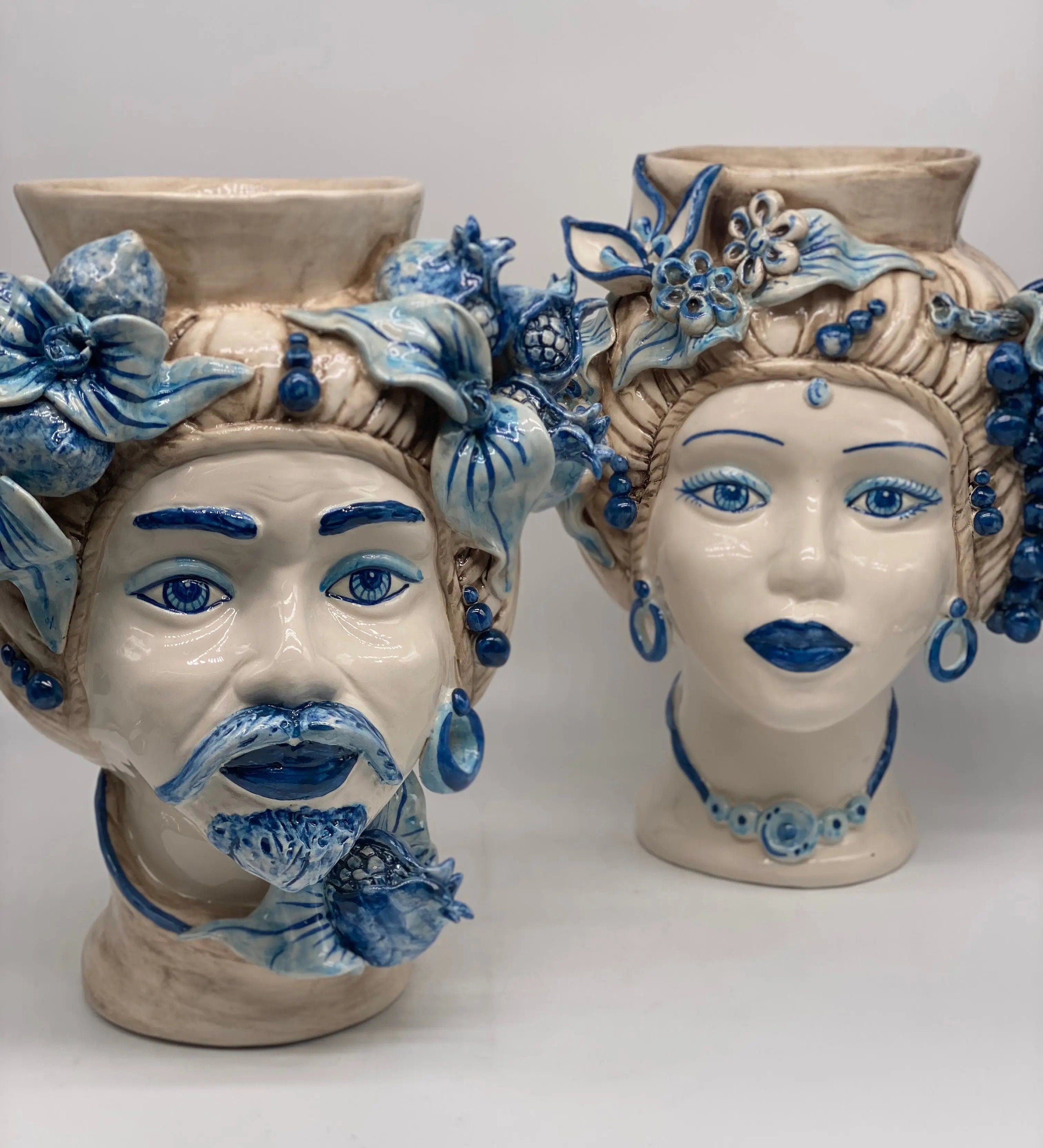 Teste di Moro Mediterraneo Ceramica Caltagirone cm H.29 L.22 Artigianale Bicolore Blu DD CERAMICHE SICILIANE