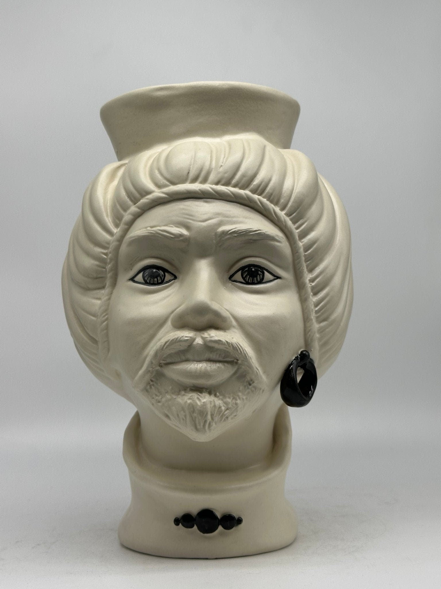 Teste di Moro Mediterraneo Ceramica Caltagirone cm H.29 L.22 Artigianale Bianco Opaco - DD CERAMICHE SICILIANE