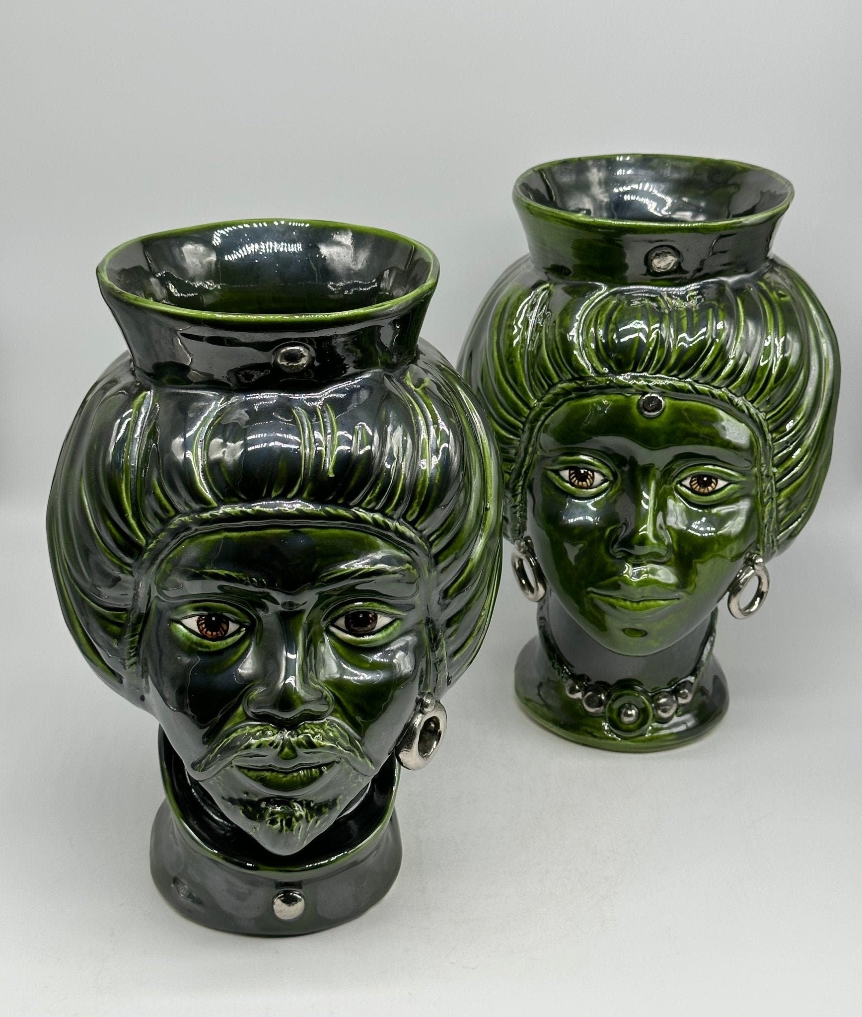 Teste di Moro Mediterraneo Ceramica Caltagirone cm H.29 L.22 Artigianale Verde Platino - DD CERAMICHE SICILIANE