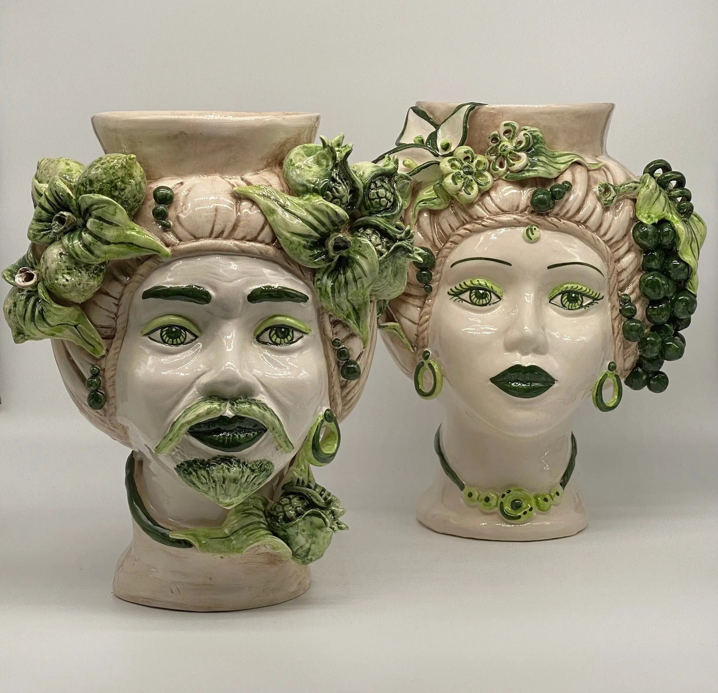 Teste di Moro Mediterraneo Ceramica Caltagirone cm H.29 L.22 Artigianale Bicolore Verde DD CERAMICHE SICILIANE