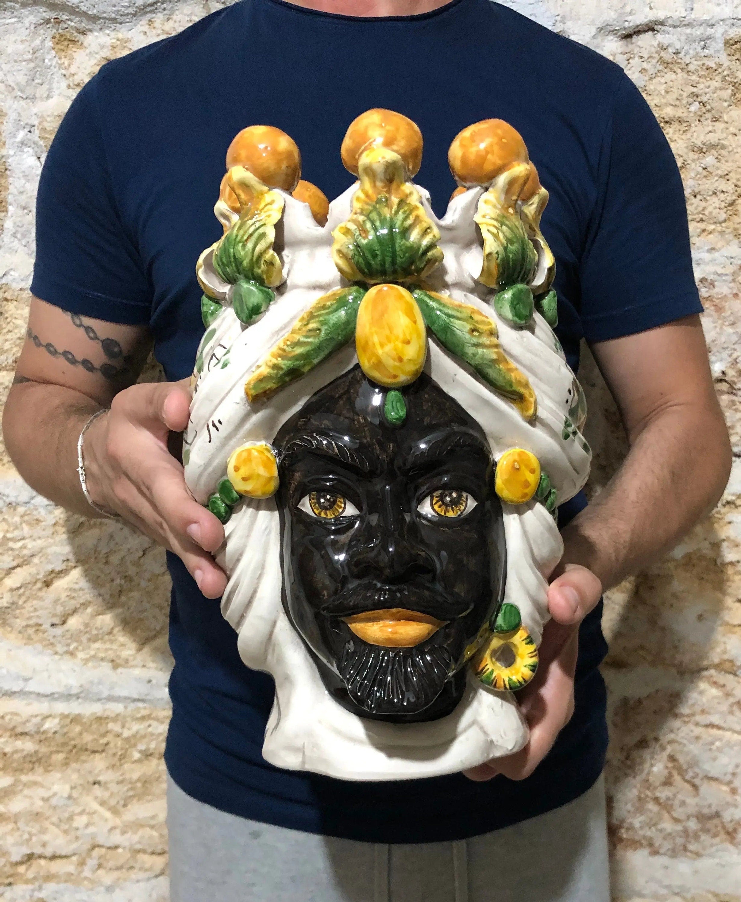 Teste di Moro Seicento Ceramica Caltagirone cm H.30 L.20 Artigianale Verde Giallo DD CERAMICHE SICILIANE