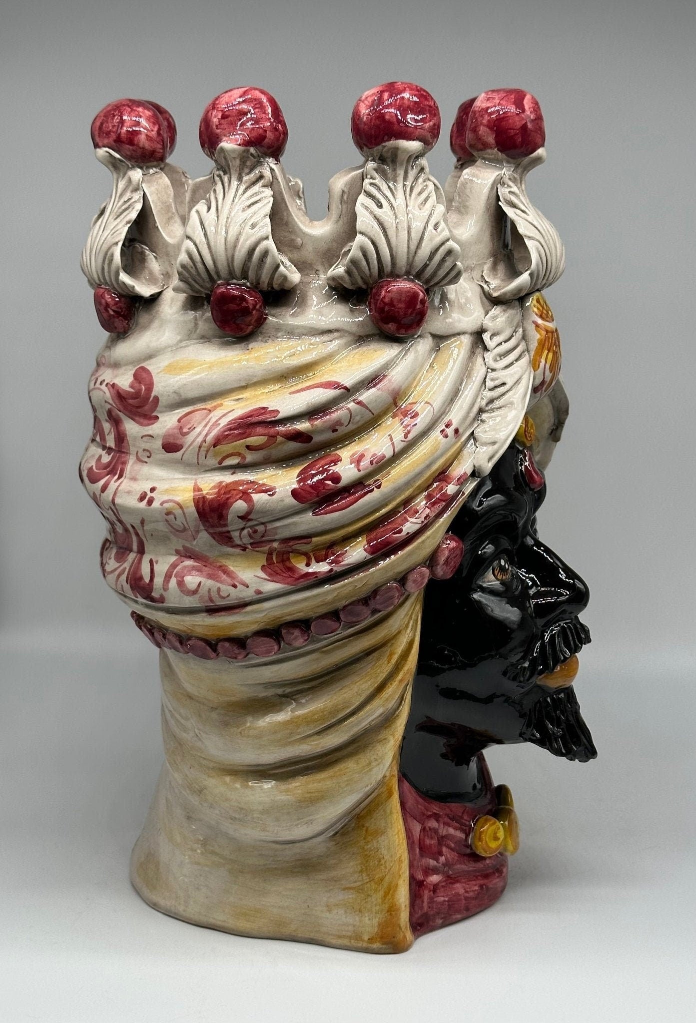 Teste di Moro Seicento Ceramica Caltagirone cm H.40 L.26 Artigianale Bordeaux Giallo - DD CERAMICHE SICILIANE