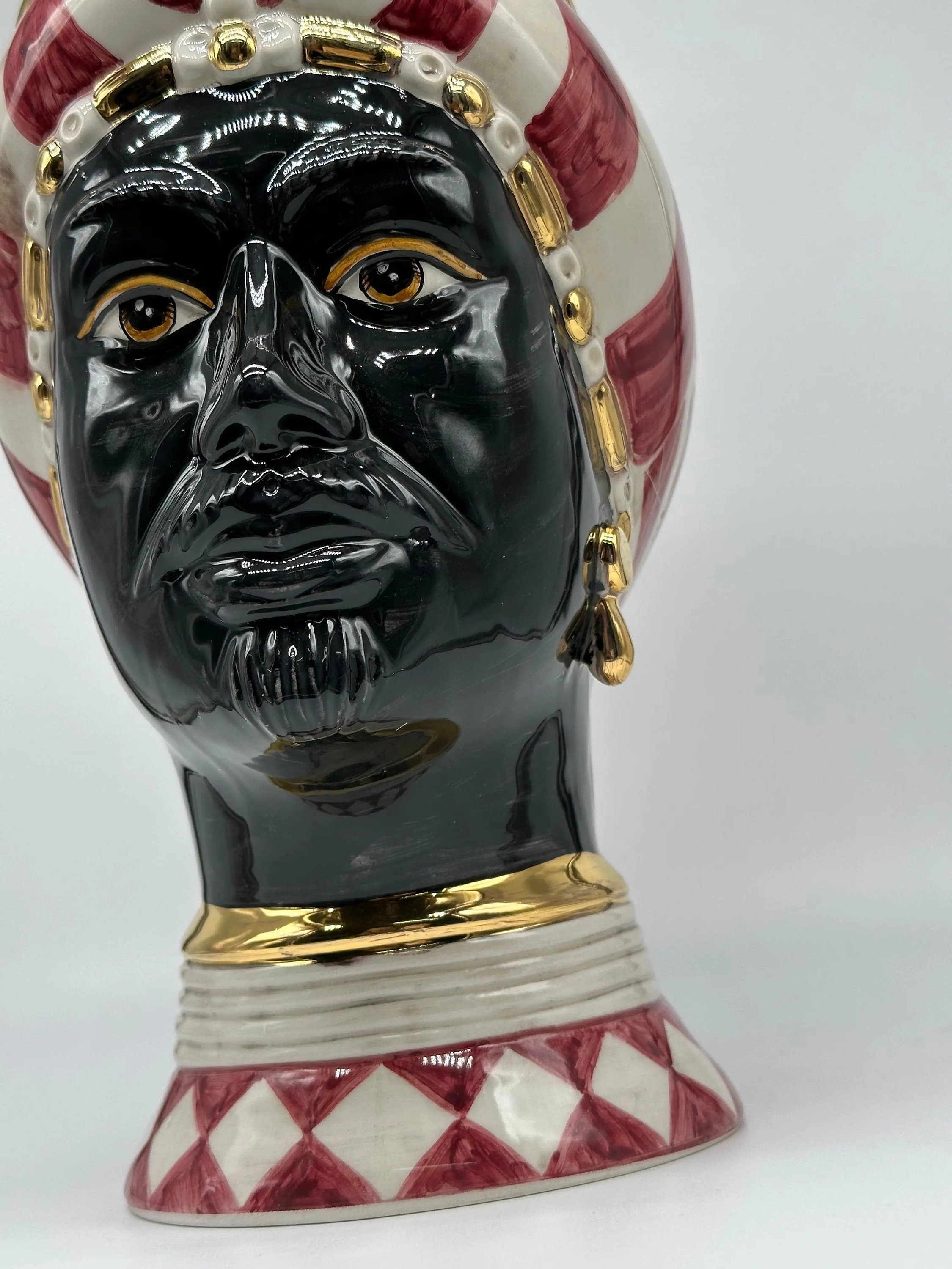 Teste di Moro Token Ceramica Caltagirone cm H.31 L.18 Artigianale Bianco Bordeaux Oro DD CERAMICHE SICILIANE