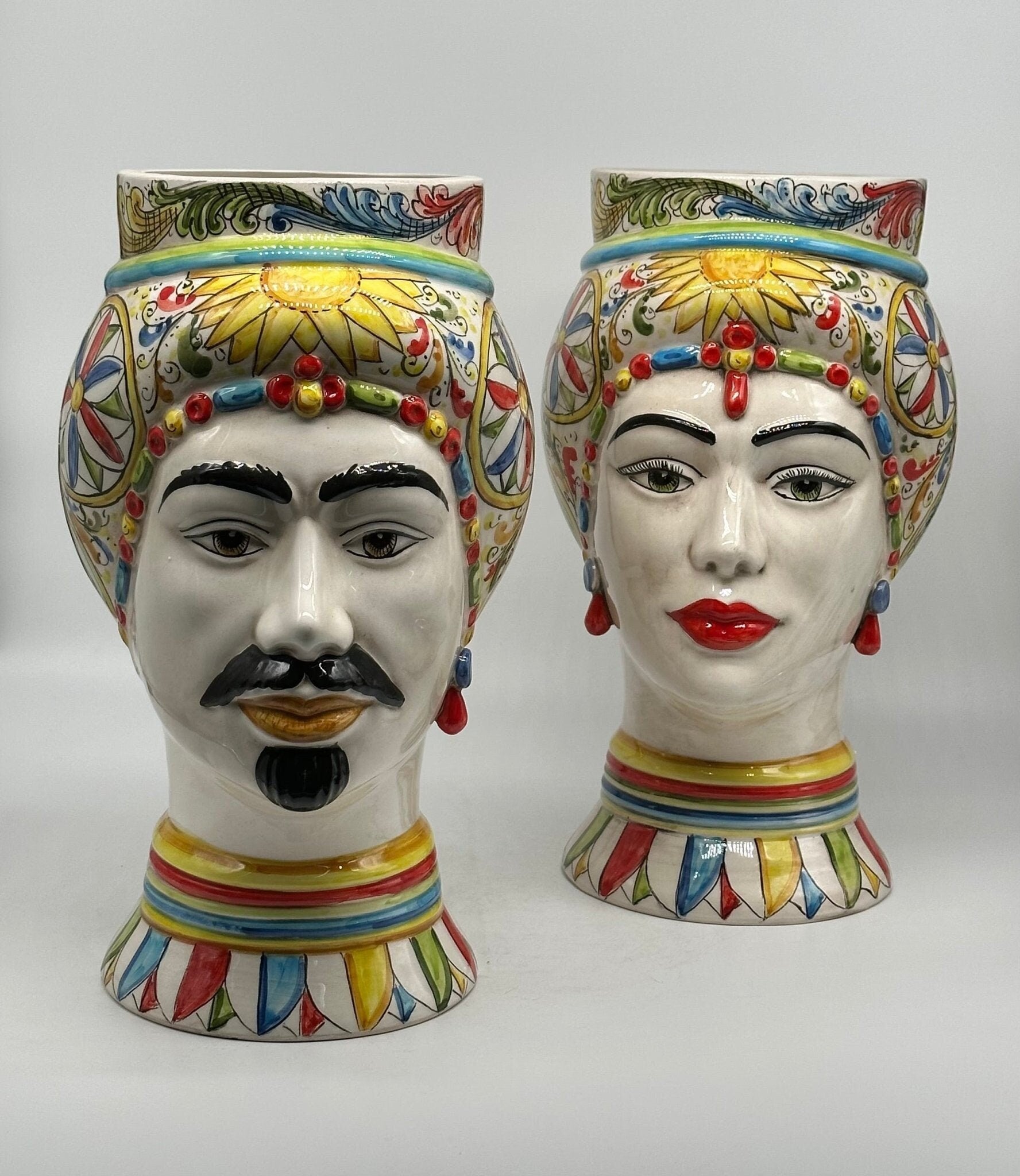 Teste di Moro Token Ceramica Caltagirone cm H.31 L.18 Artigianale Decoro “Carretto” - DD CERAMICHE SICILIANE