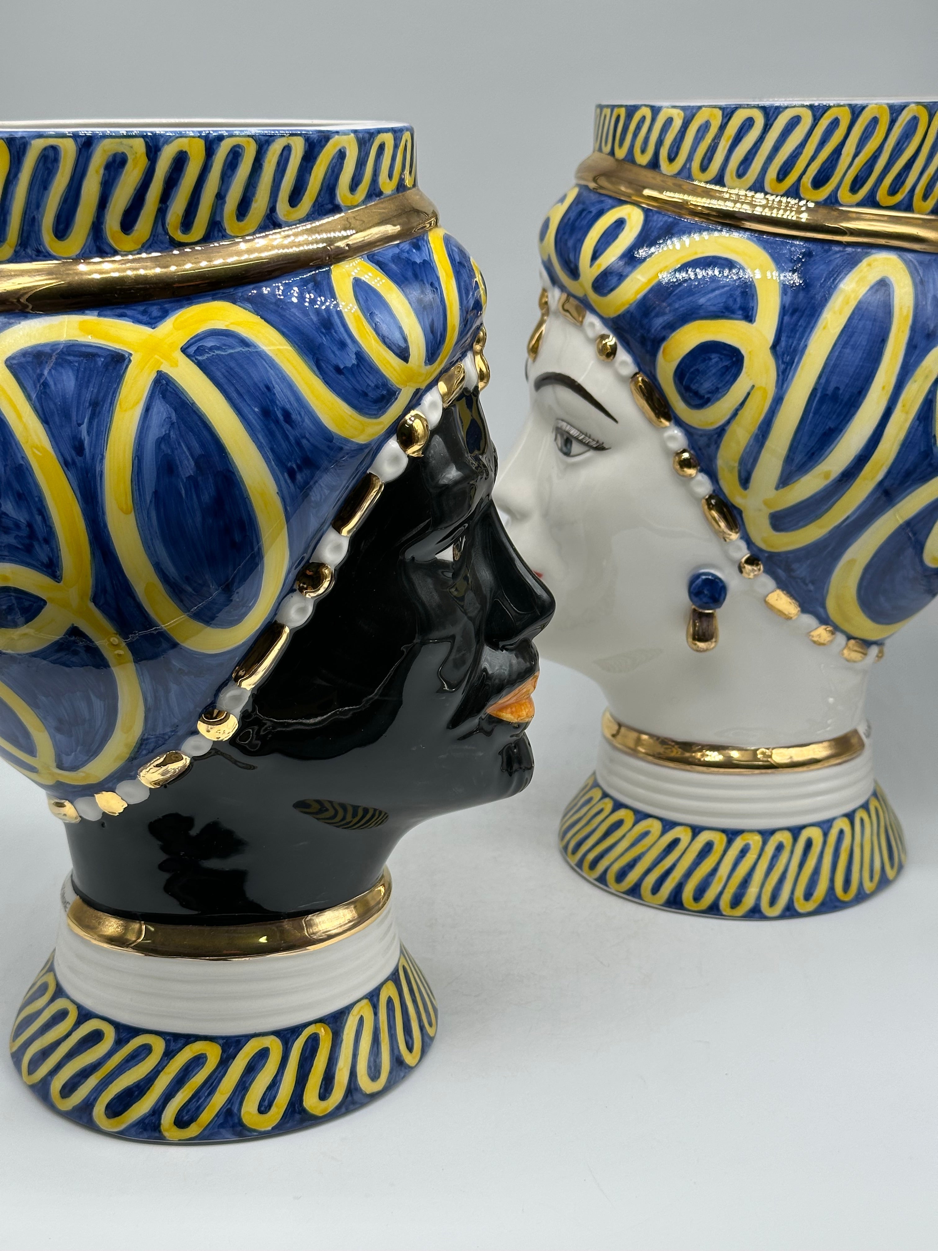 Teste di Moro Token Ceramica Caltagirone cm H.31 L.18 Artigianale Blu Giallo - TESTE DI MORO