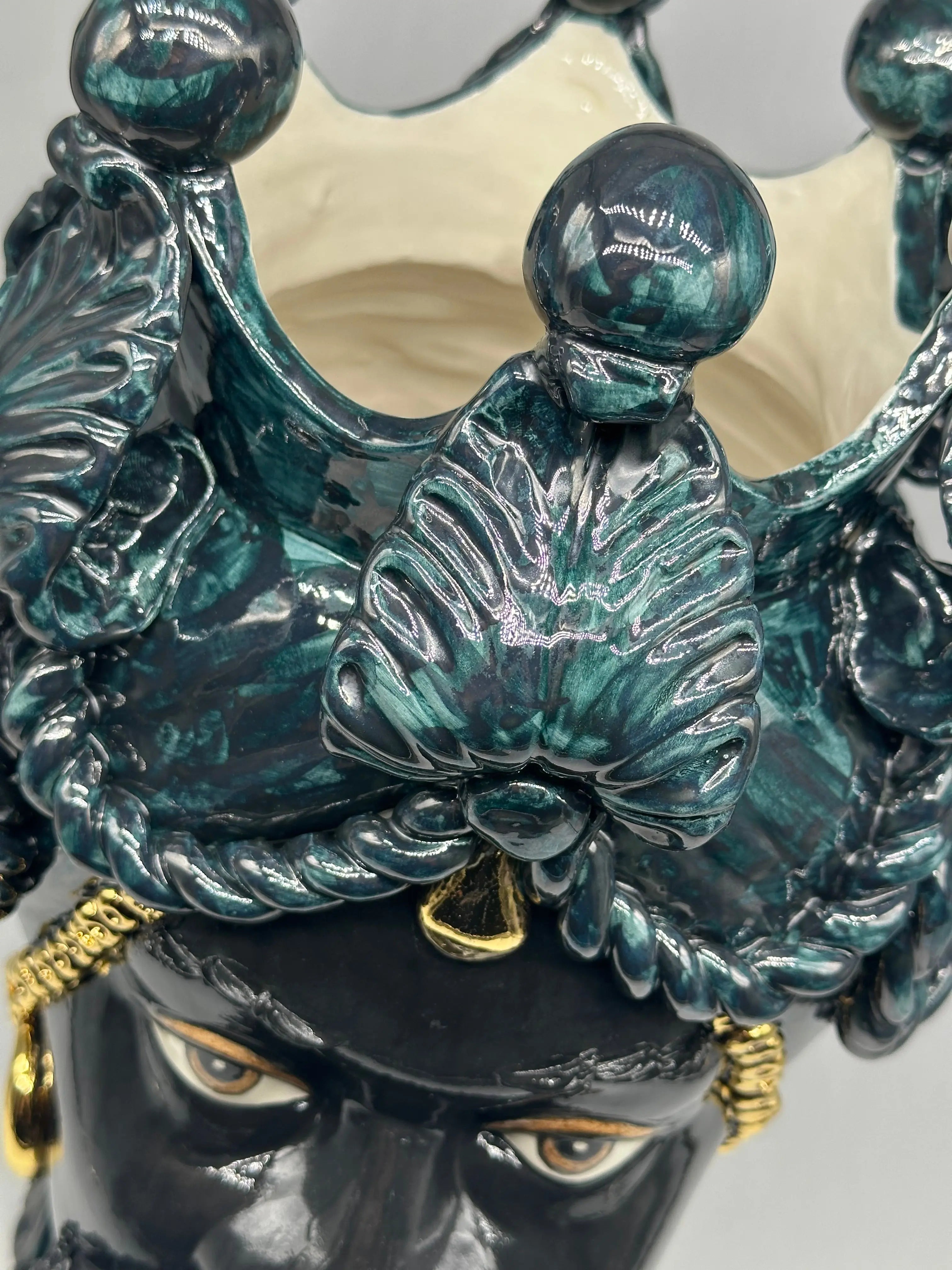 Teste di Moro Zefiro Ceramica Caltagirone cm H.43 L.26 Artigianale Verde Nero Oro DD CERAMICHE SICILIANE