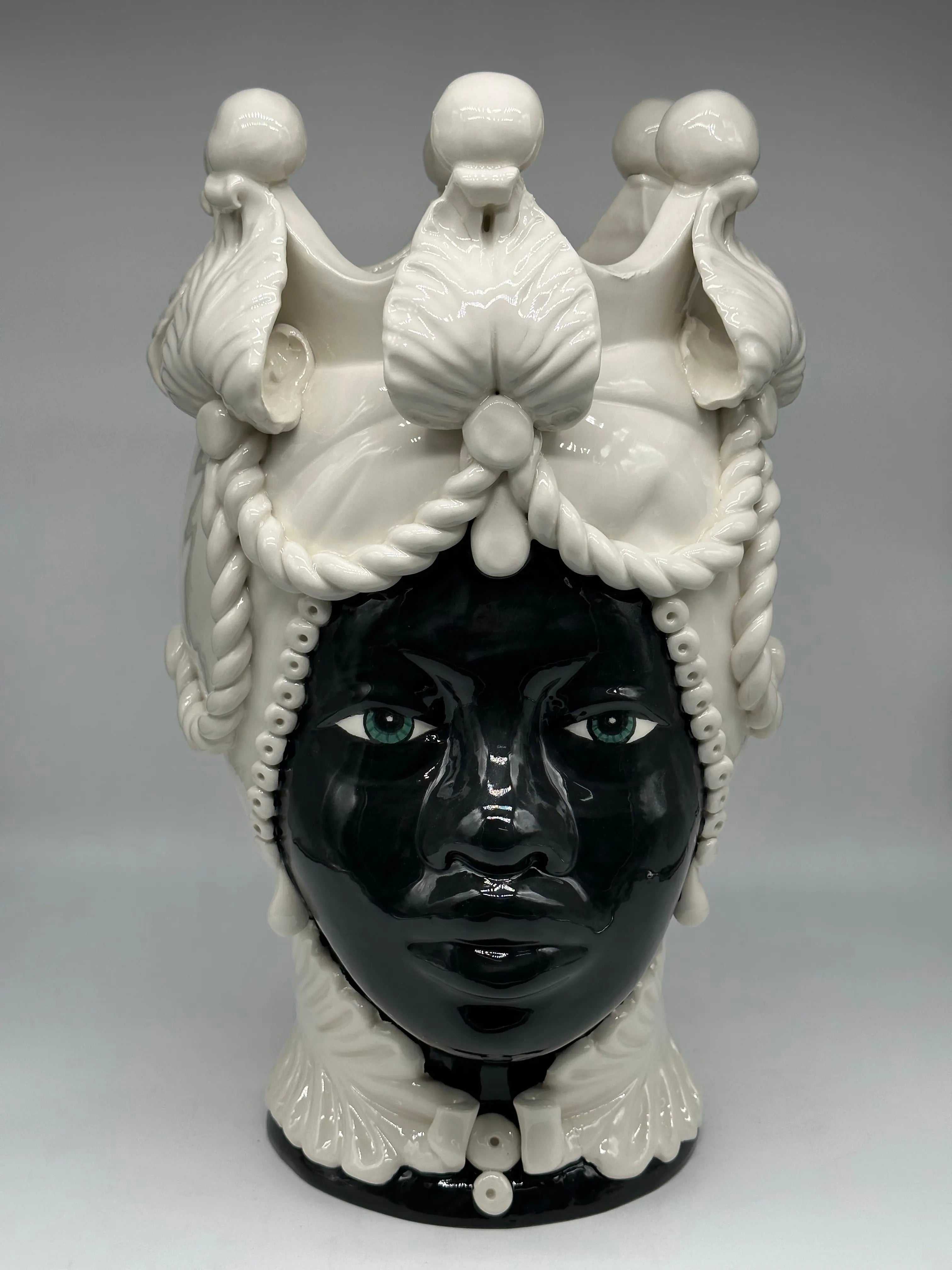 Teste di Moro Zefiro Ceramica Caltagirone cm H.43 L.26 Artigianale Bianco Nero DD CERAMICHE SICILIANE