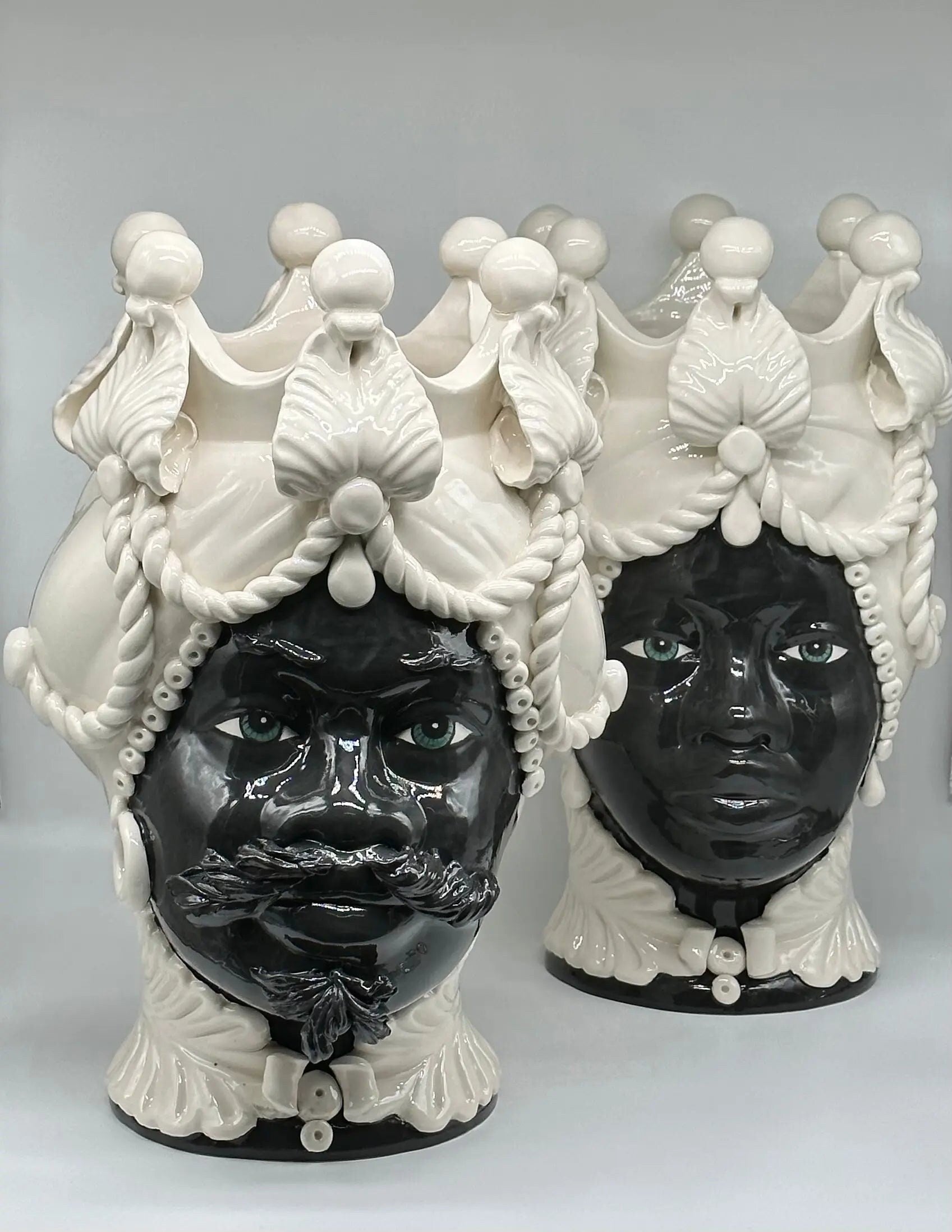 Teste di Moro Zefiro Ceramica Caltagirone cm H.43 L.26 Artigianale Bianco Nero DD CERAMICHE SICILIANE