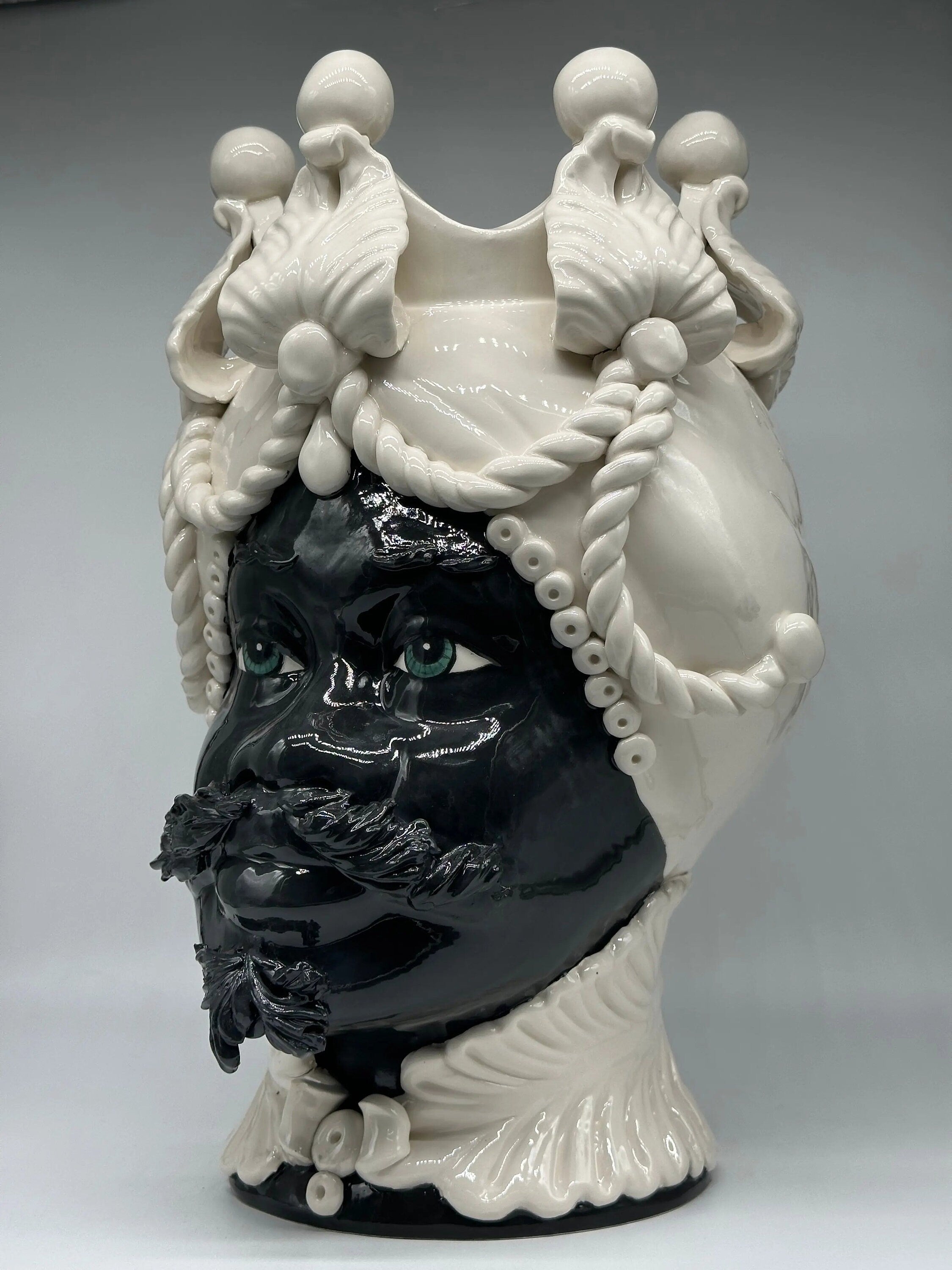 Teste di Moro Zefiro Ceramica Caltagirone cm H.43 L.26 Artigianale Bianco Nero DD CERAMICHE SICILIANE