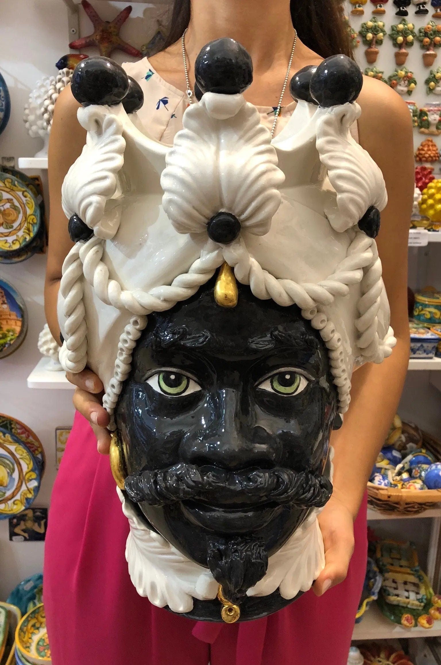 Teste di Moro Zefiro Ceramica Caltagirone cm H.43 L.26 Artigianale Bianco Nero Oro DD CERAMICHE SICILIANE