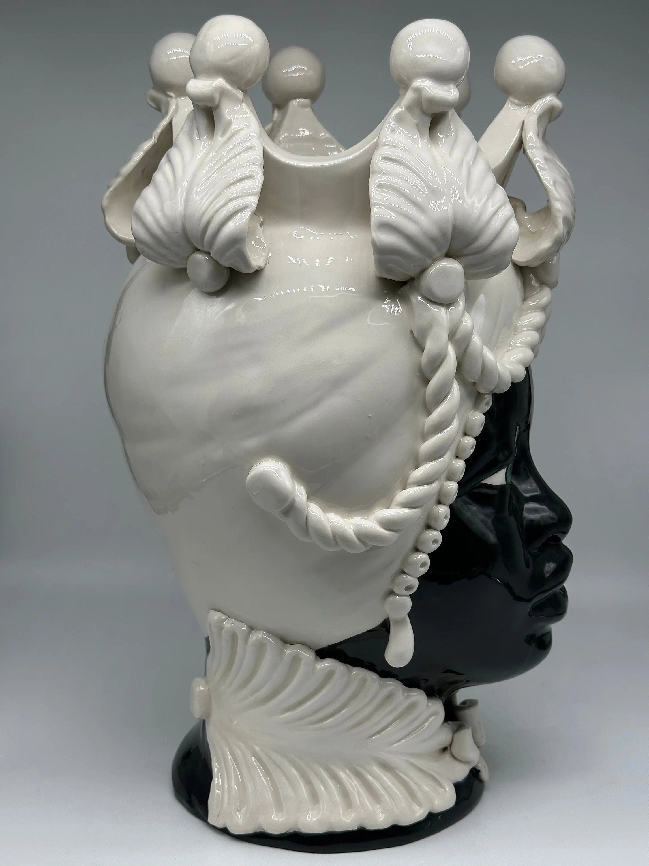 Teste di Moro Zefiro Ceramica Caltagirone cm H.43 L.26 Artigianale Bianco Nero DD CERAMICHE SICILIANE