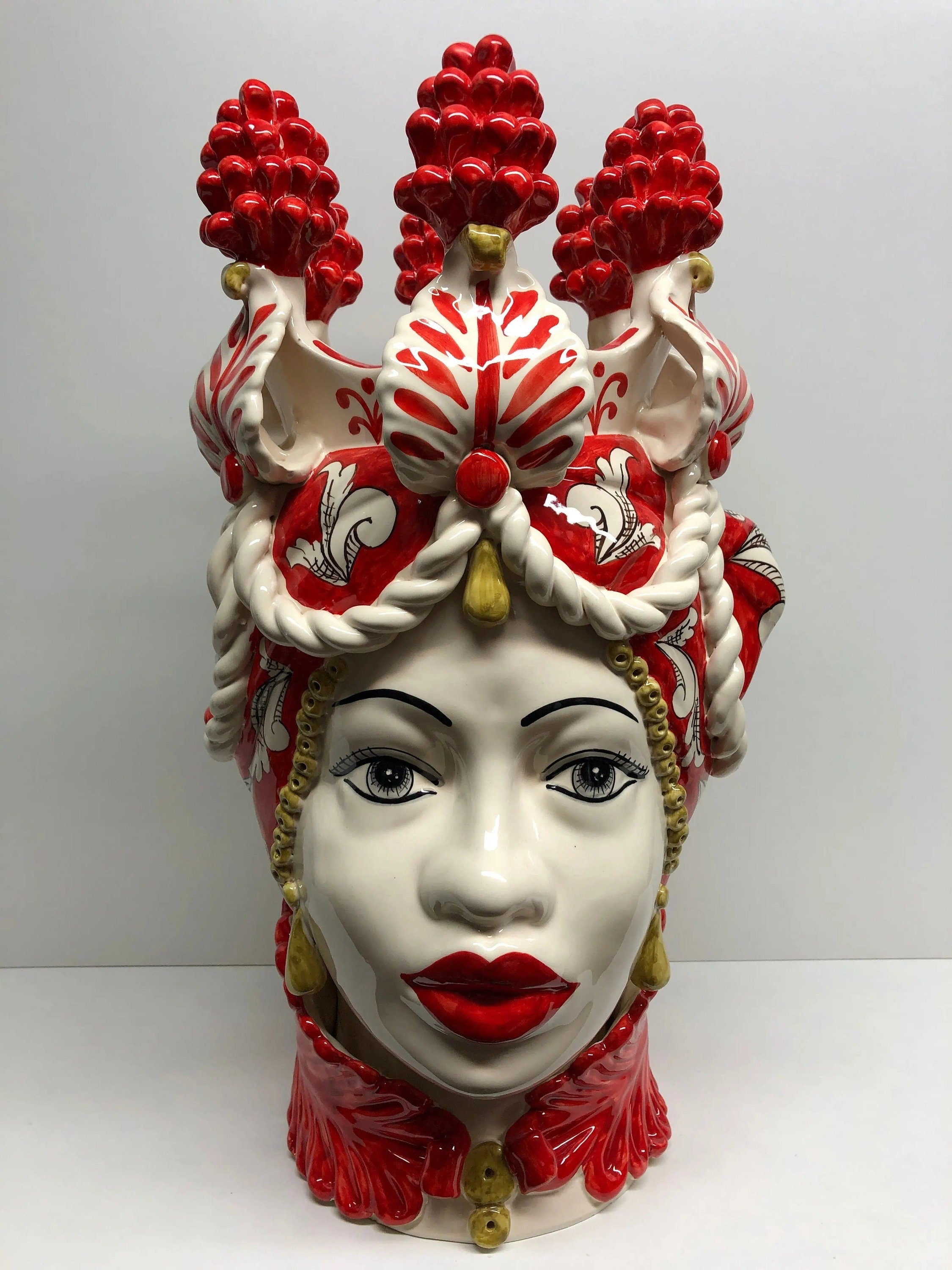 Teste di Moro Zefiro Corona Pigne Ceramica Caltagirone cm H.48 L.28 Artigianale Rosso DD CERAMICHE SICILIANE