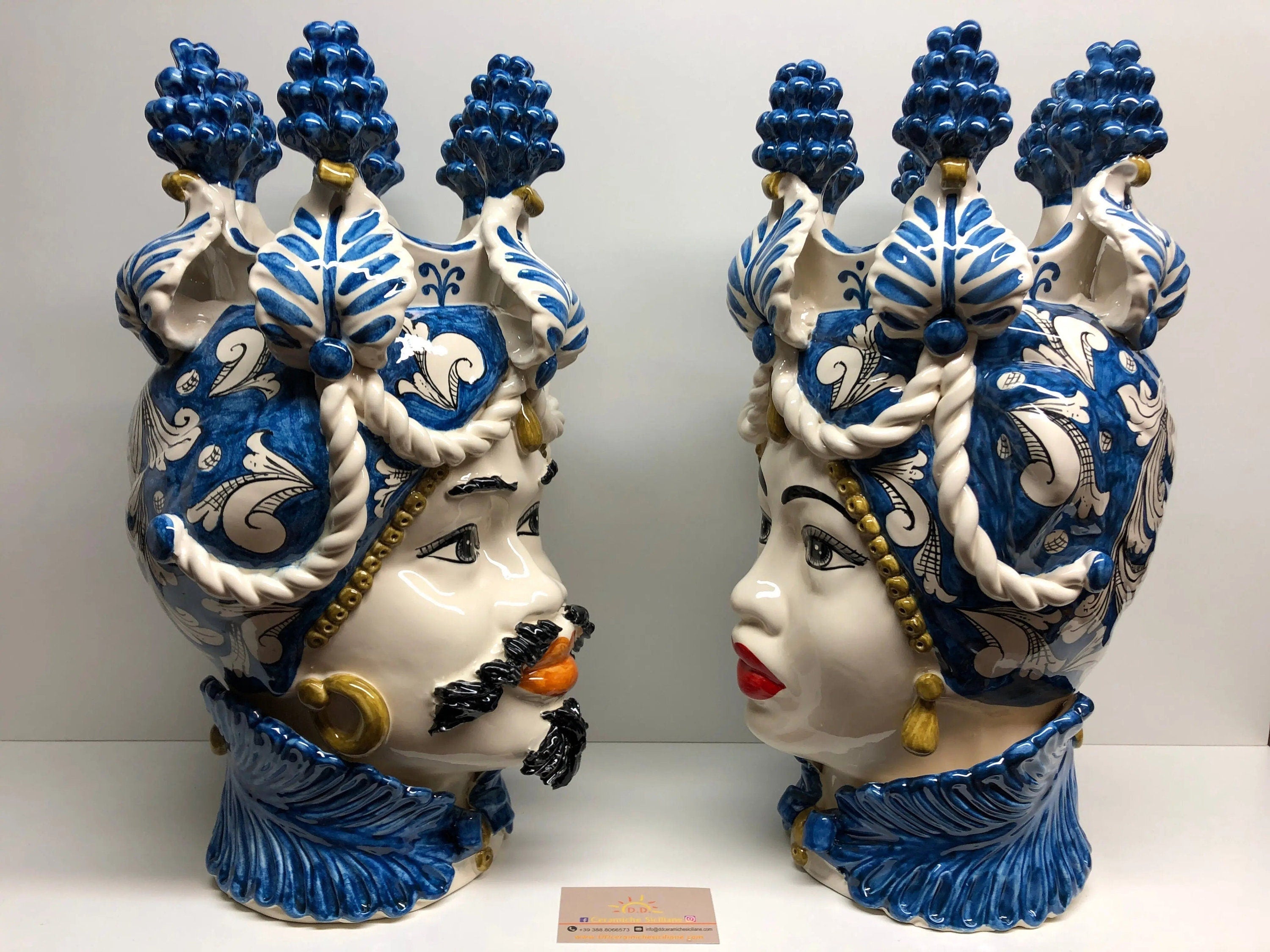 Teste di Moro Zefiro Corona Pigne Ceramica Caltagirone cm H.48 L.28 Artigianale Blu DD CERAMICHE SICILIANE