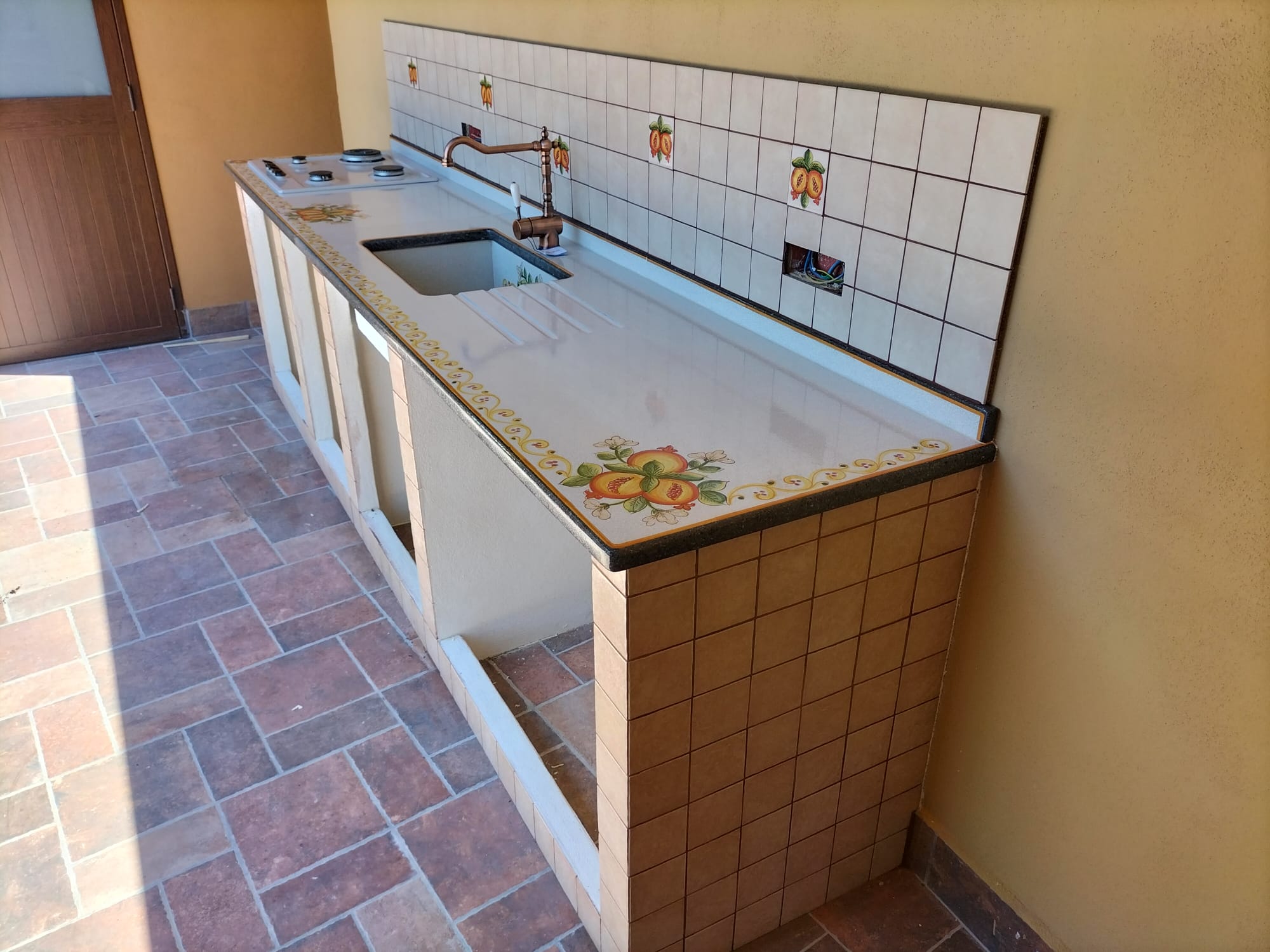 Top per Cucina Pietra Lavica Decoro Melograno 2 - TOP PIETRA LAVICA