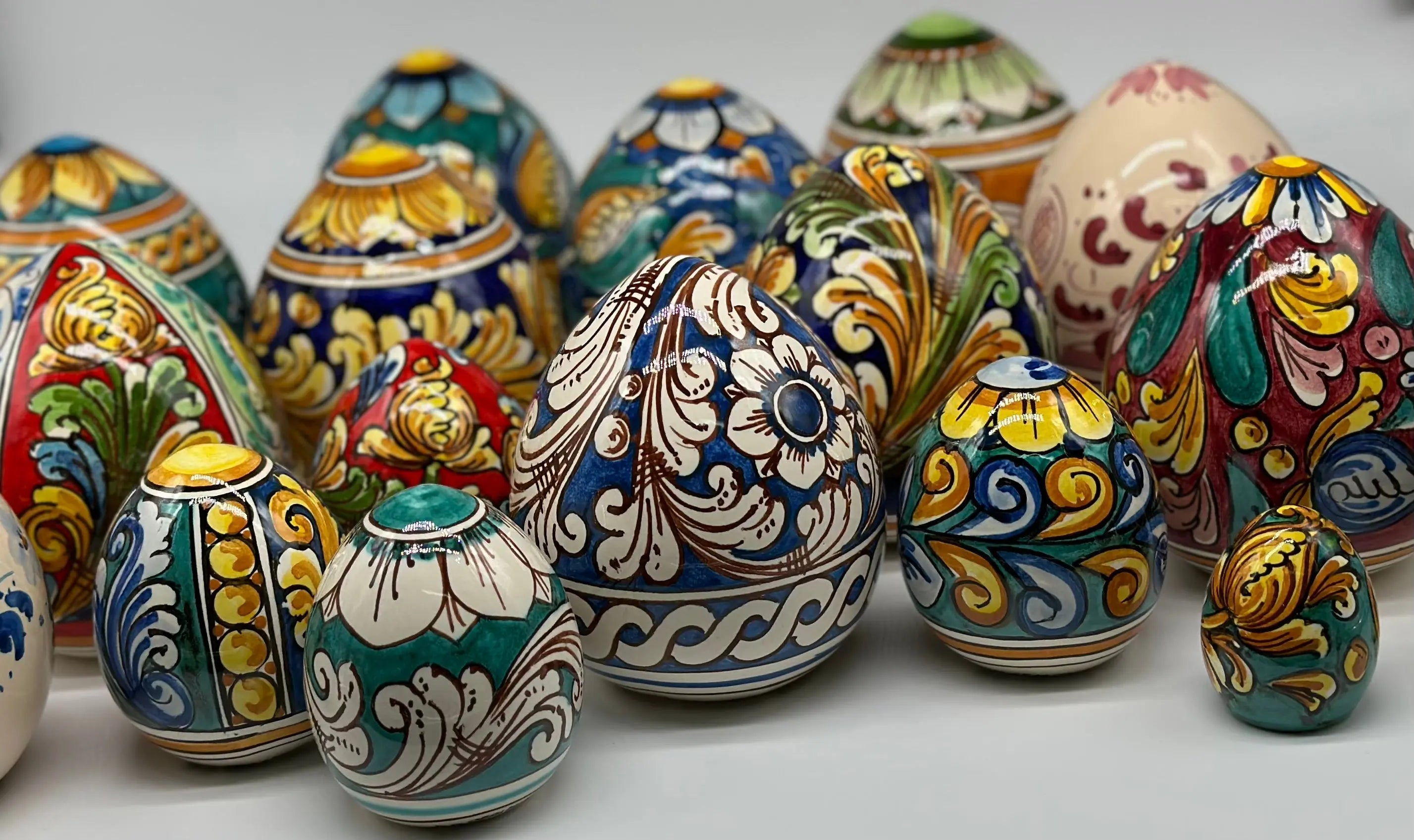 Uova di Pasqua Ceramica Caltagirone dipinti a mano (misure e decori vari) DD CERAMICHE SICILIANE