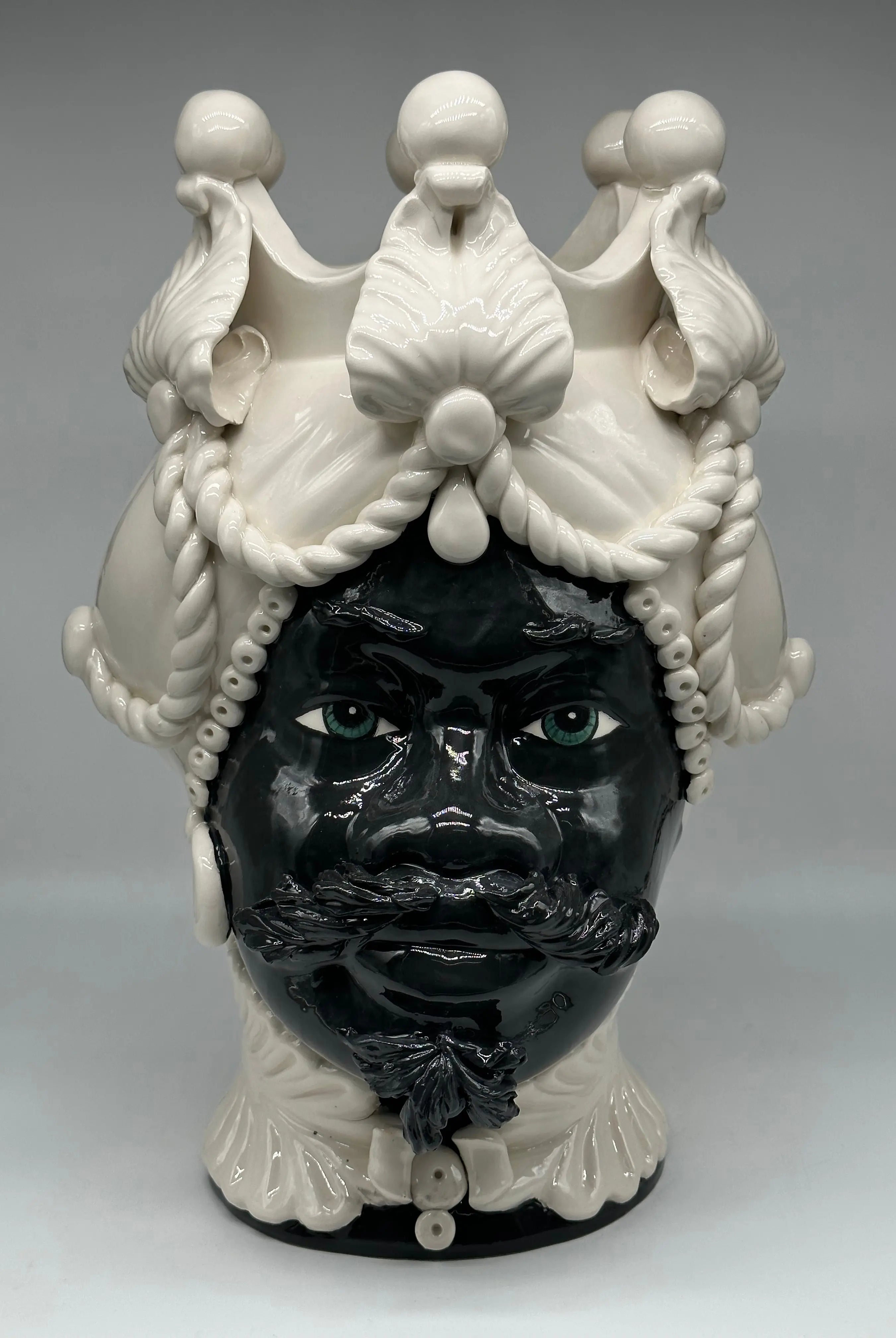 Teste di Moro Zefiro Ceramica Caltagirone cm H.43 L.26 Artigianale Bianco Nero DD CERAMICHE SICILIANE