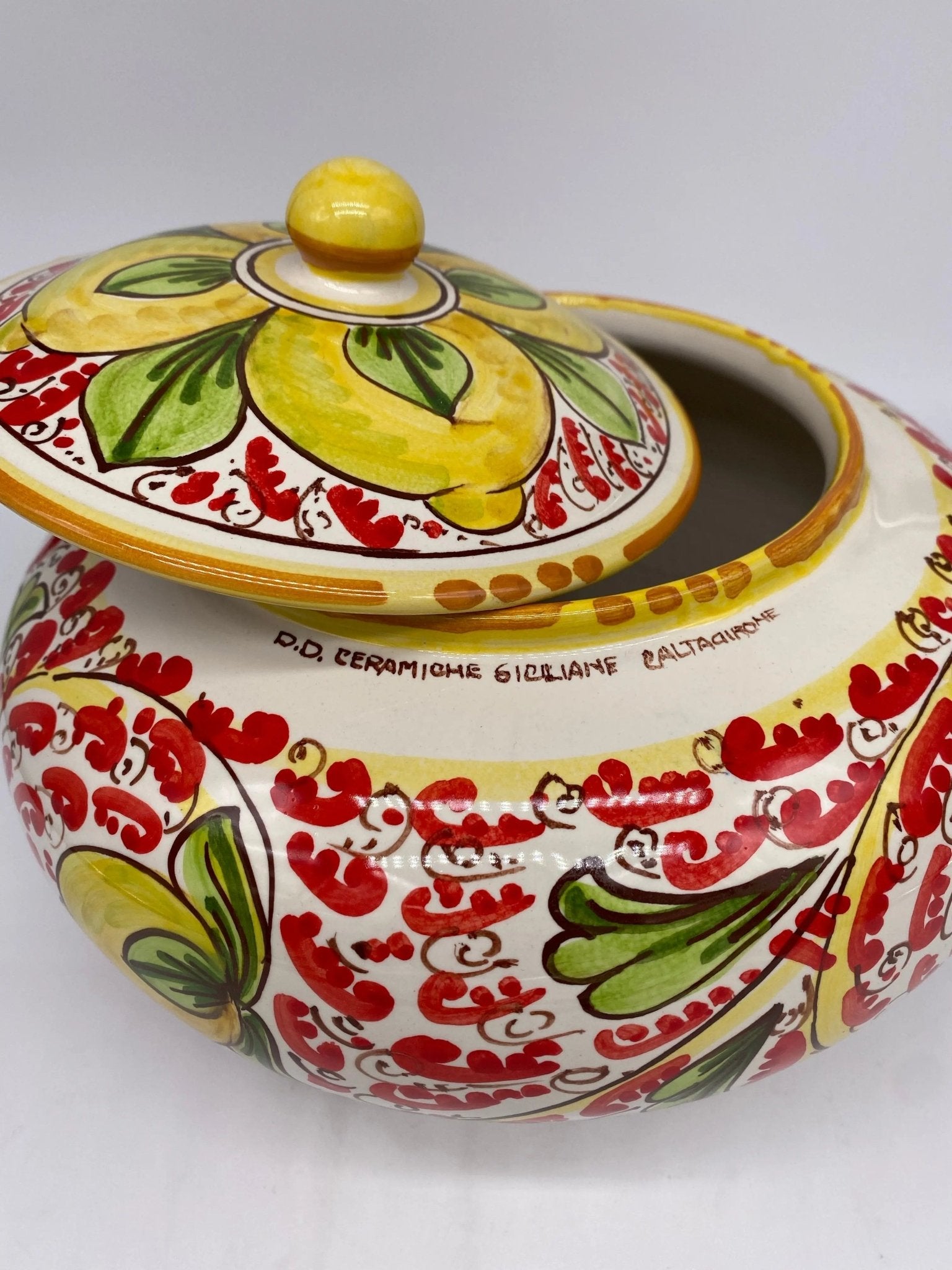 Biscottiera Decorata '600 Limoni Ceramica Caltagirone cm H.18 L.24 – DD  Ceramiche Siciliane