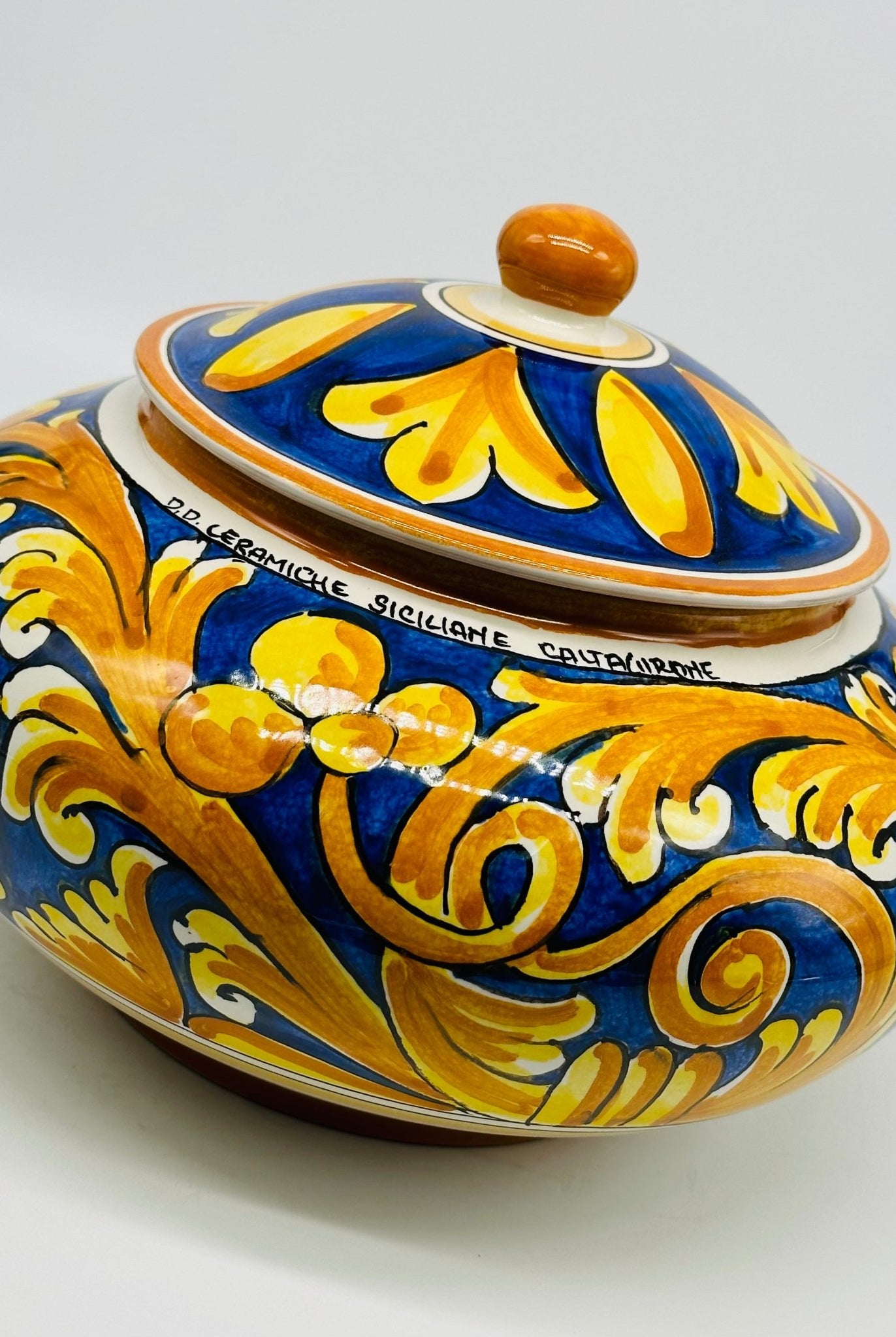 Biscottiera Decorata ‘700 Ceramica Caltagirone cm H.18 L.24 Artigianale - DD CERAMICHE SICILIANE