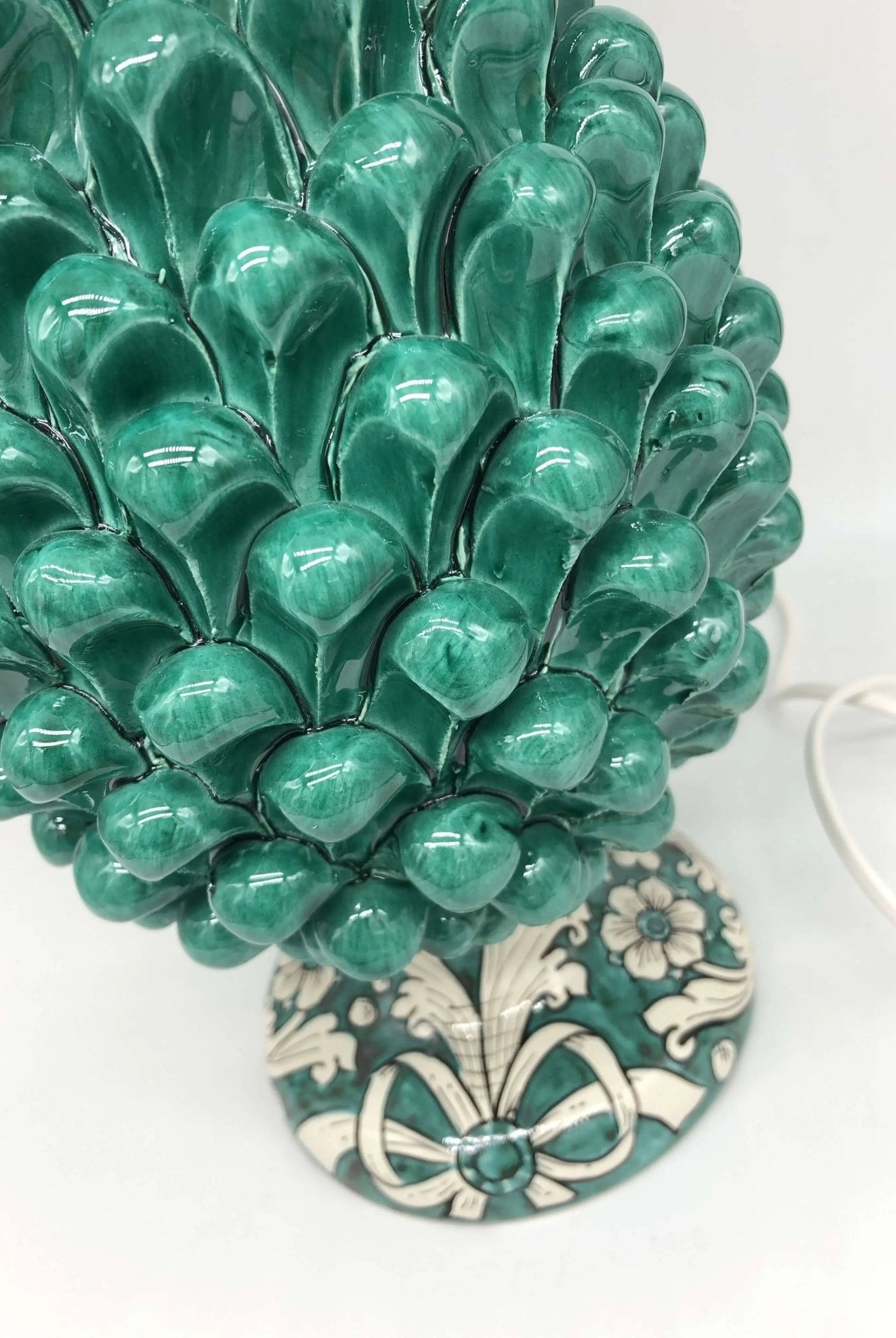 Lampada Pigna Ceramica Caltagirone cm H.30 Artigianale Verde Cristallo Base Decorata - DD CERAMICHE SICILIANE