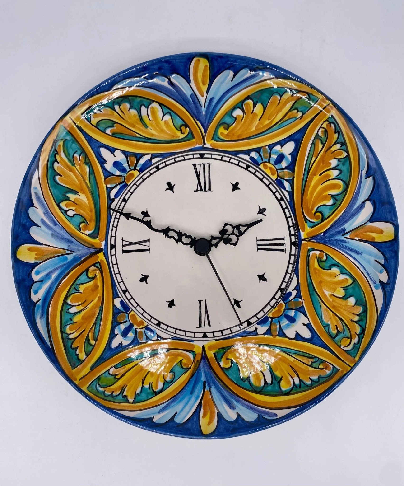 Orologio da Parete Ceramica Caltagirone Rotondo dipinto a mano cm D.30 Decoro n.4 - DD CERAMICHE SICILIANE