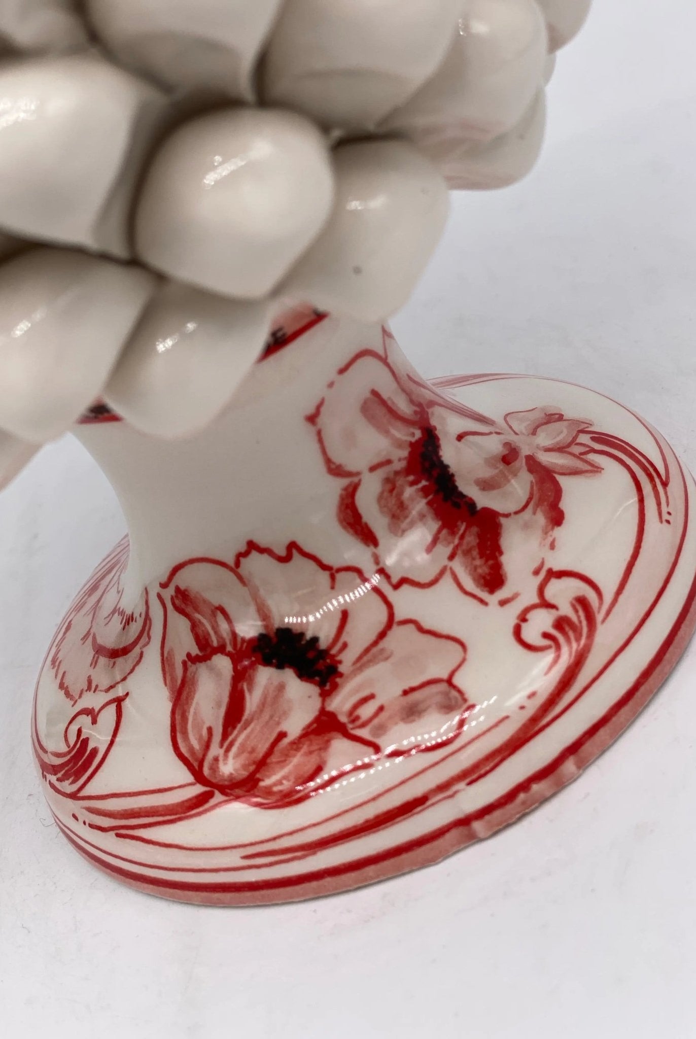 Pigna Ceramica Caltagirone cm H.20 Artigianale VENUS Bianco Rosso - DD CERAMICHE SICILIANE