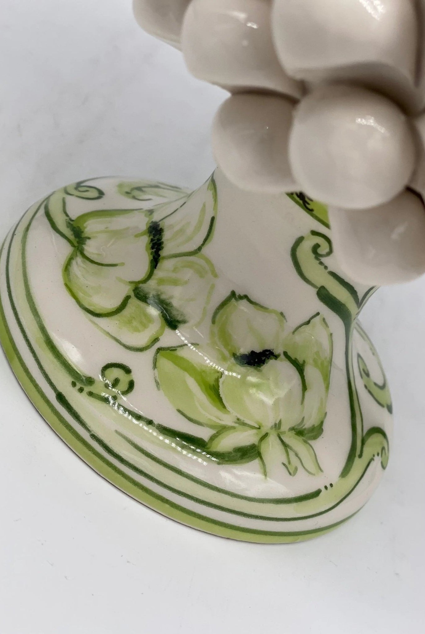 Pigna Ceramica Caltagirone cm H.20 Artigianale VENUS Bianco Verde - DD CERAMICHE SICILIANE