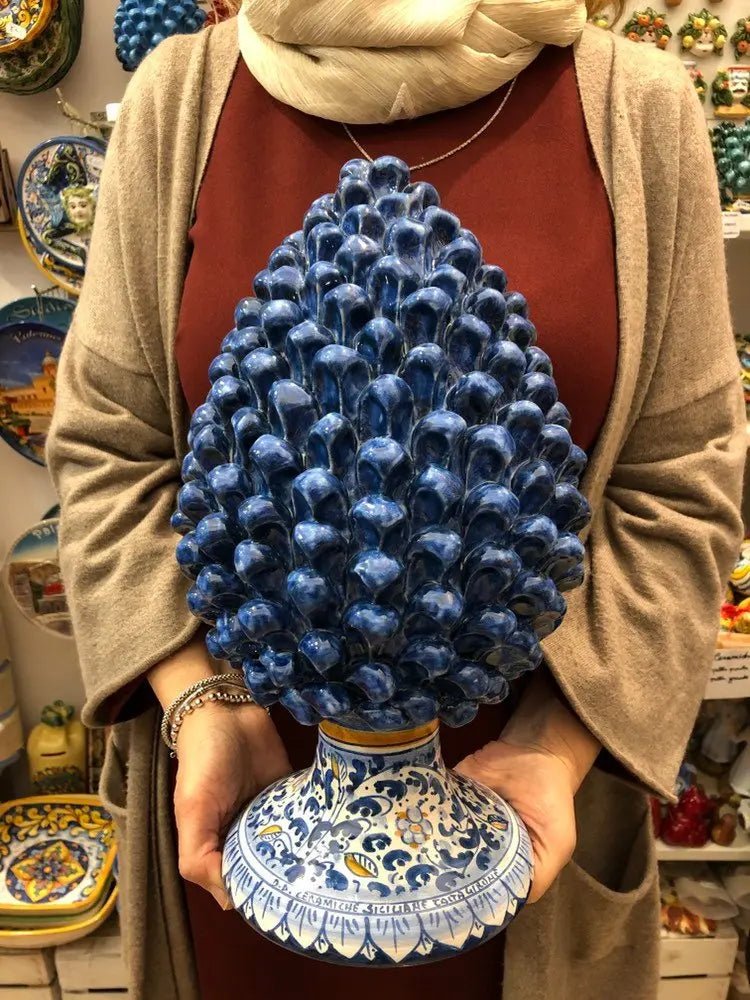 Pigna Ceramica Caltagirone cm H.35 Artigianale Blu Antico Base – DD  Ceramiche Siciliane
