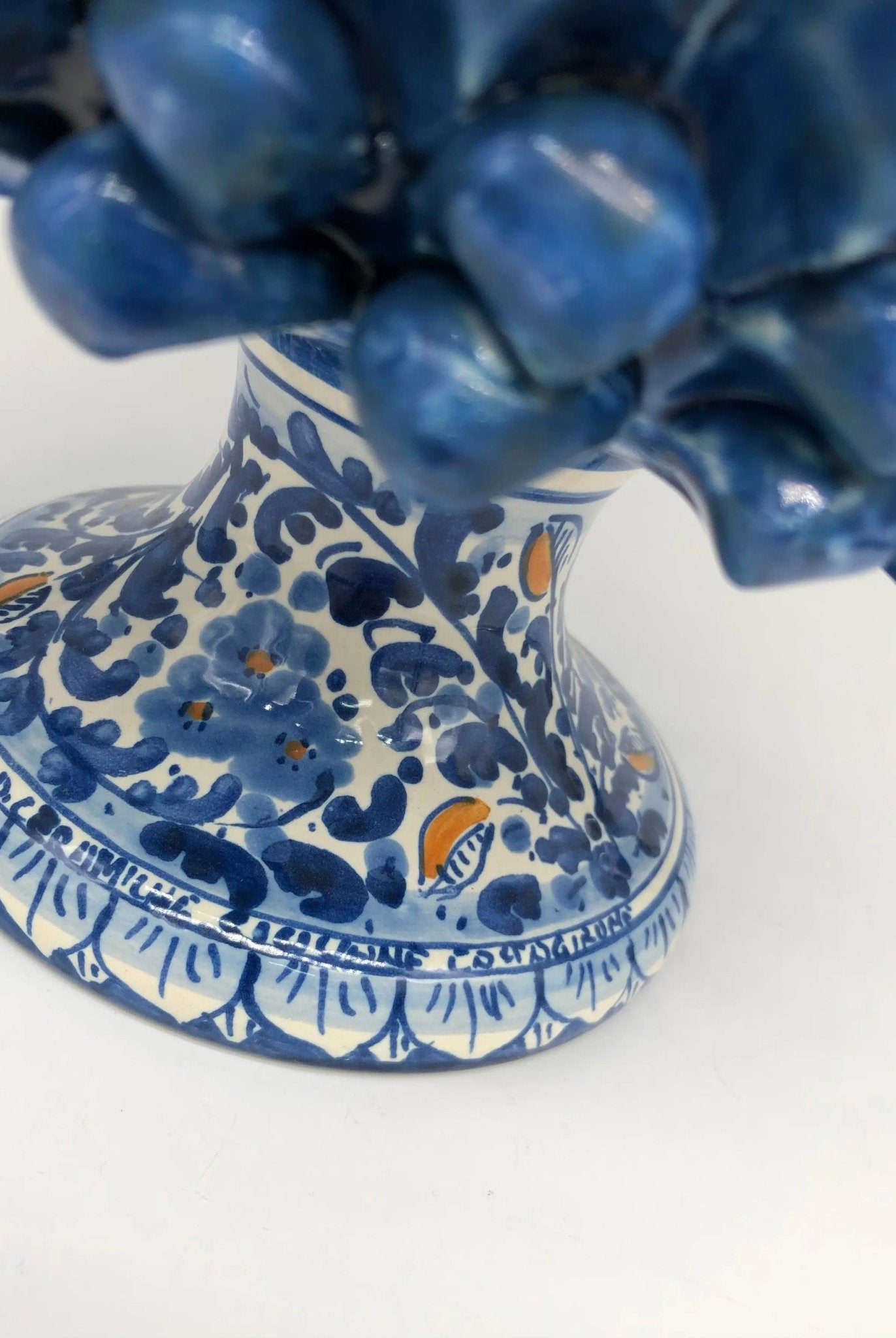 Portavaso Mezza Pigna Ceramica Caltagirone cm H.20 L.20 Artigianale Blu Antico Base Decorata DD CERAMICHE SICILIANE