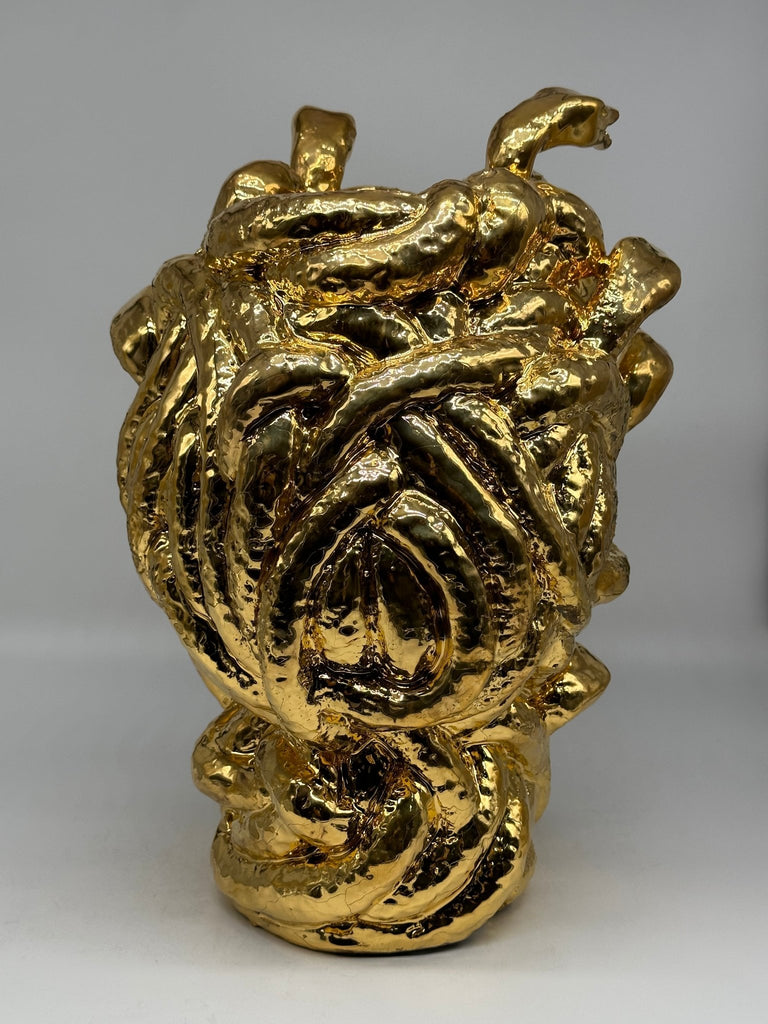 Testa Mitologica Medusa Ceramica Caltagirone cm H.38 L.25 Artigianale “GOLD EDITION” - DD CERAMICHE SICILIANE