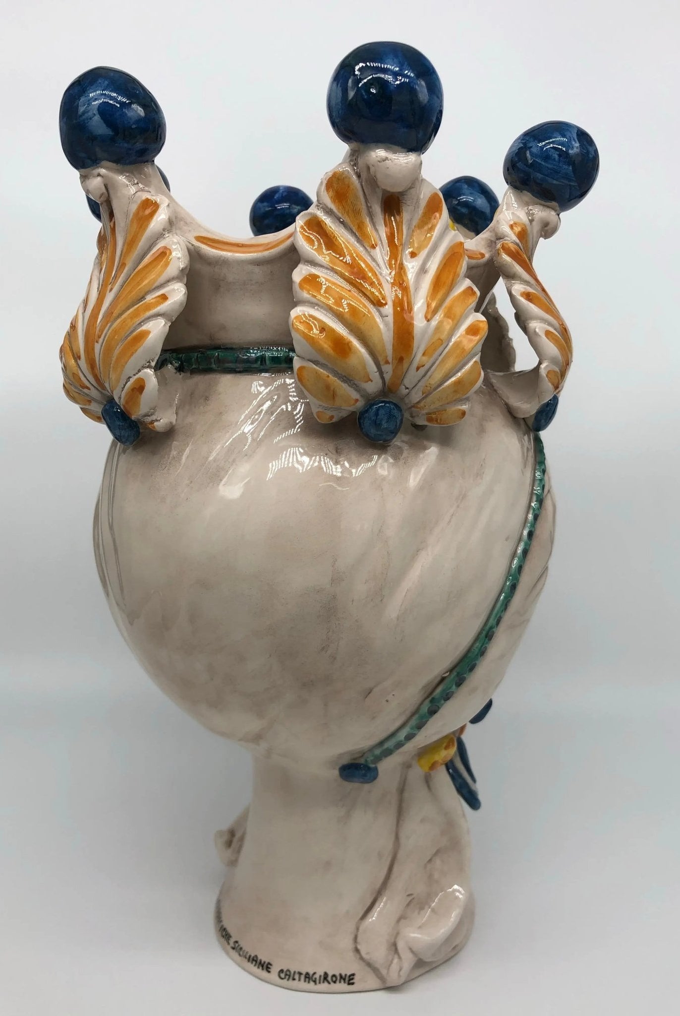 Teste di Moro Aurora Ceramica Caltagirone cm H.33 L.18 Artigianale Effetto Invecchiato Foglie Ocra - DD CERAMICHE SICILIANE