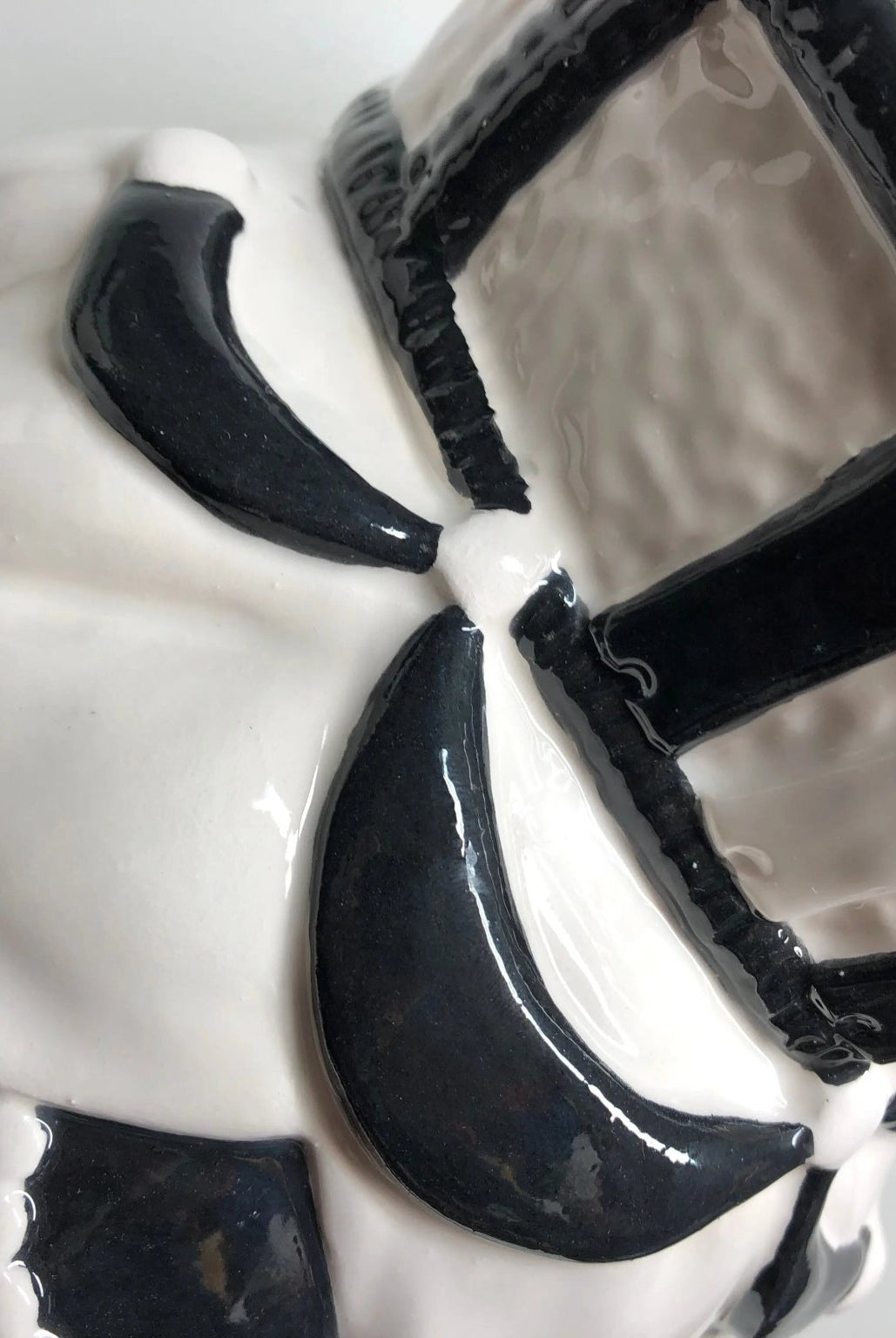 Teste di Moro Corona Retta Ceramica Caltagirone cm H.38 L.24 Artigianale Bianco Nero - DD CERAMICHE SICILIANE