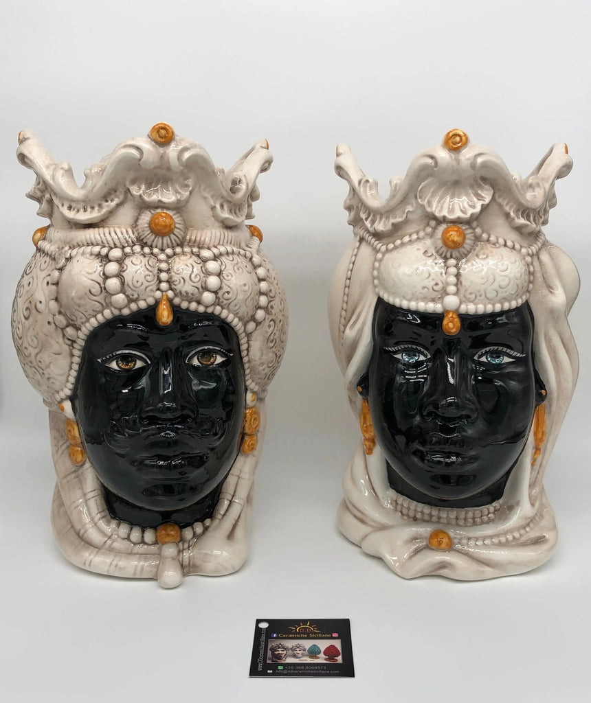Teste di Moro Emiro Ceramica Caltagirone cm H.30 L.18 Artigianale Écru Sfere Arancio - DD CERAMICHE SICILIANE