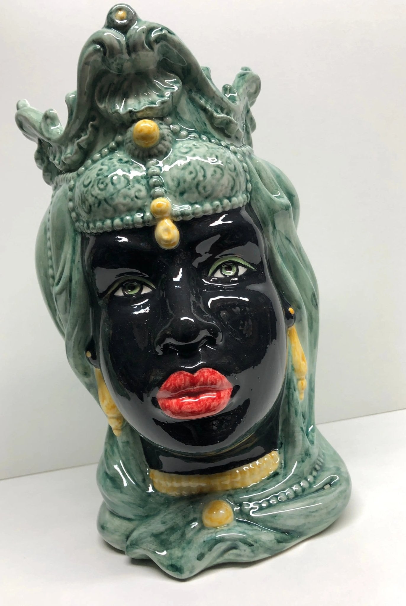 Teste di Moro Emiro Ceramica Caltagirone cm H.30 L.18 Artigianale Verde Sfere Giallo - DD CERAMICHE SICILIANE