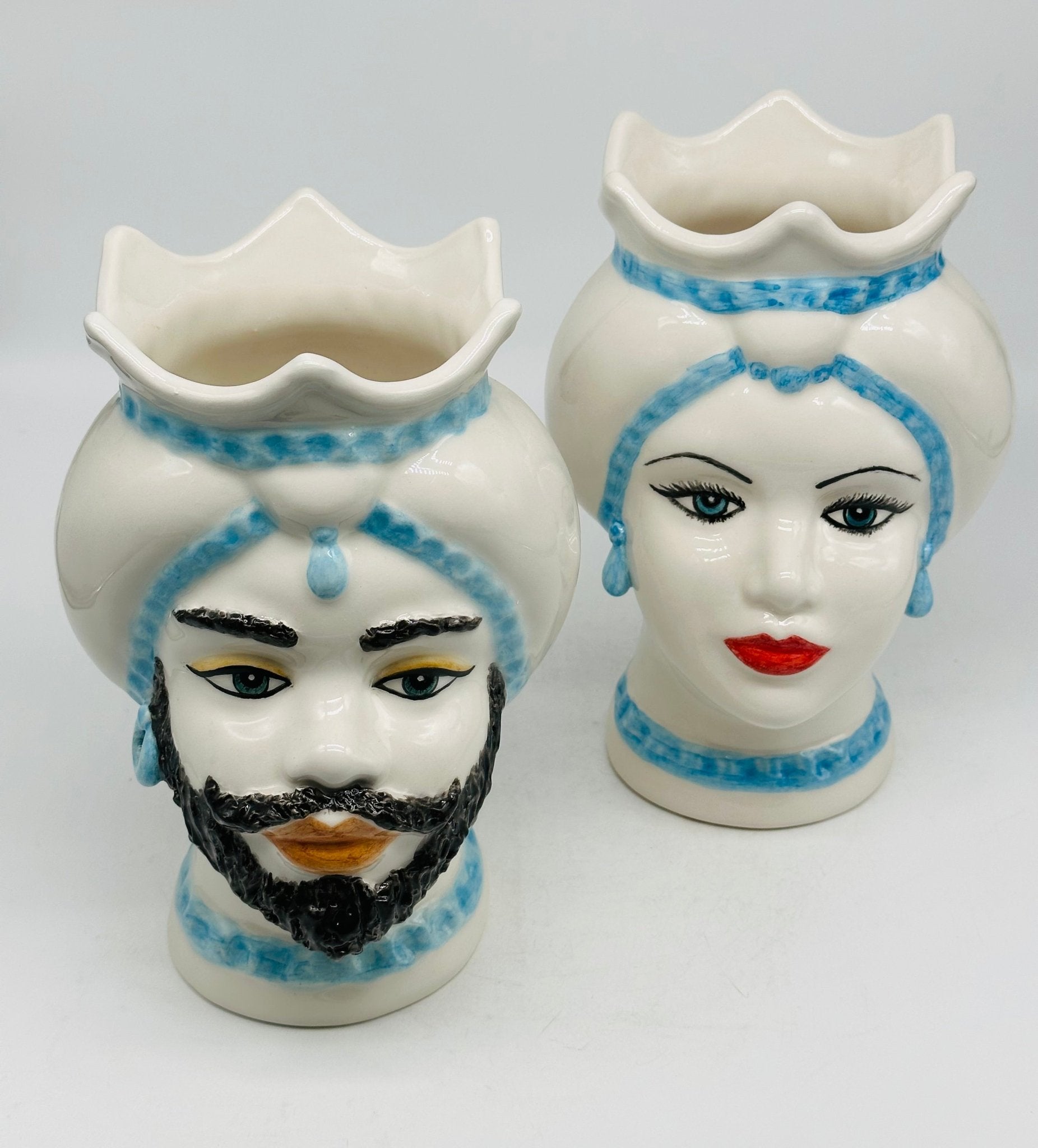 Teste di Moro Luis Ceramica Caltagirone cm H.22 L.15 Artigianale Turbante Liscio Bianco Celeste - DD CERAMICHE SICILIANE