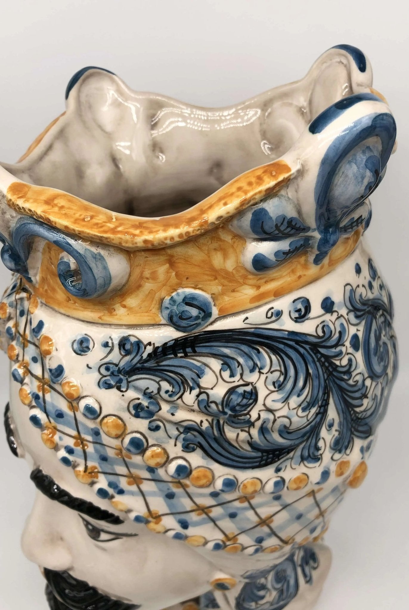 Teste di Moro Saturno Ceramica Caltagirone cm H.37 L.22 Artigianale Barocco Ocra Blu - DD CERAMICHE SICILIANE