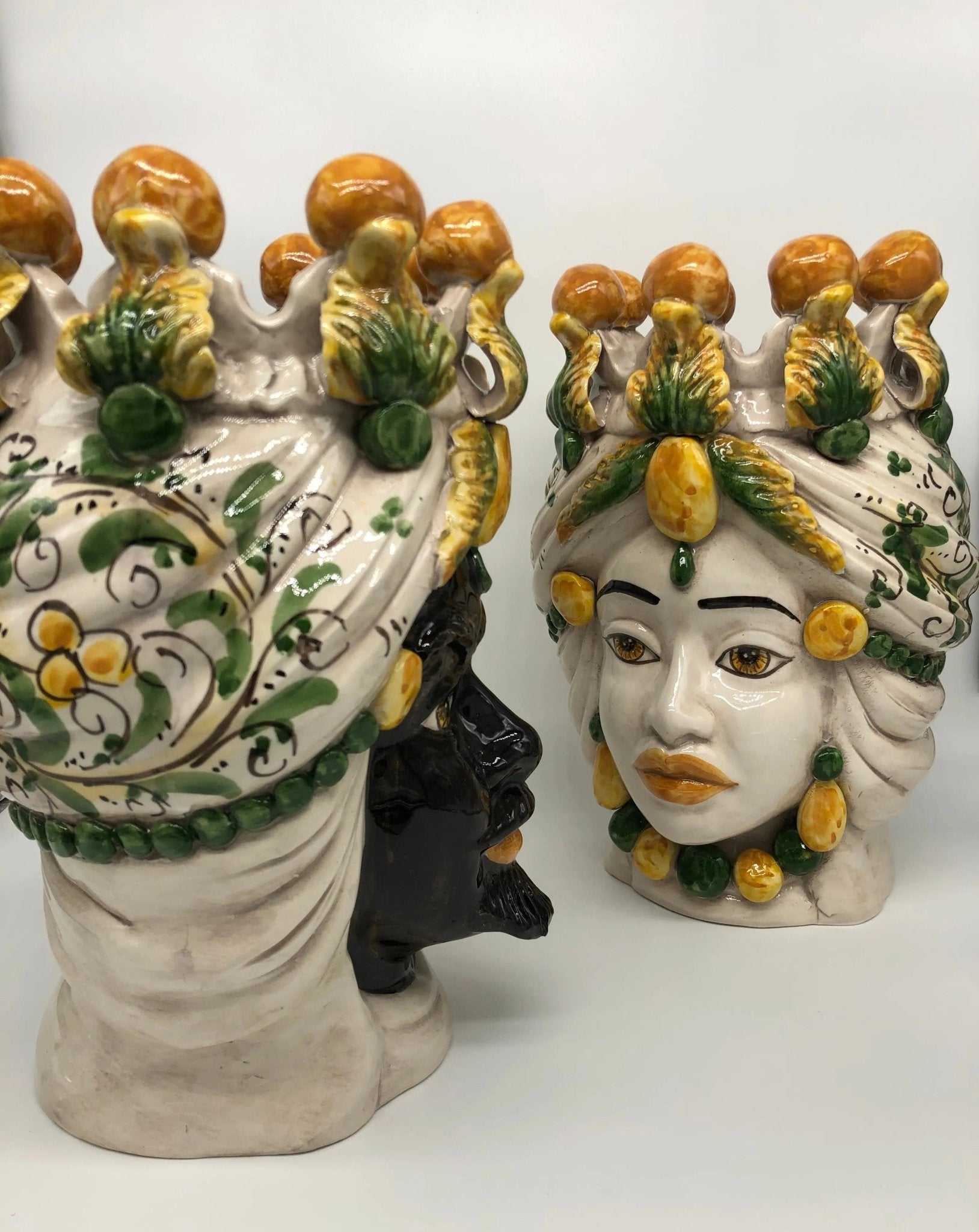 Teste di Moro Seicento Ceramica Caltagirone cm H.30 L.20 Artigianale Verde Giallo - DD CERAMICHE SICILIANE